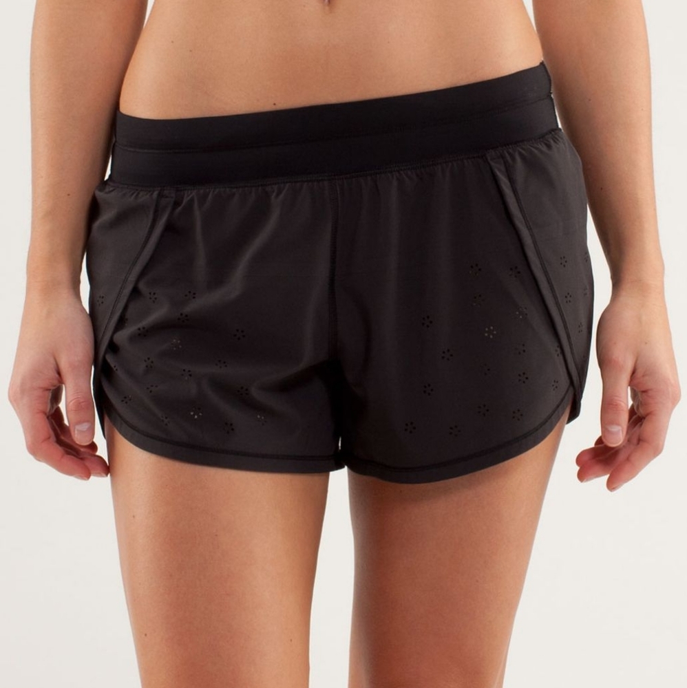 Lululemon black breeze by running shorts w laser cut out